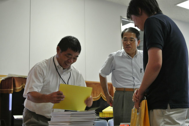 鹿児島から手伝いに来てくれた会員企業㈱南防の斎藤さん | 2013/07 熊本フォーラム | 一般社団法人コンクリートメンテナンス協会