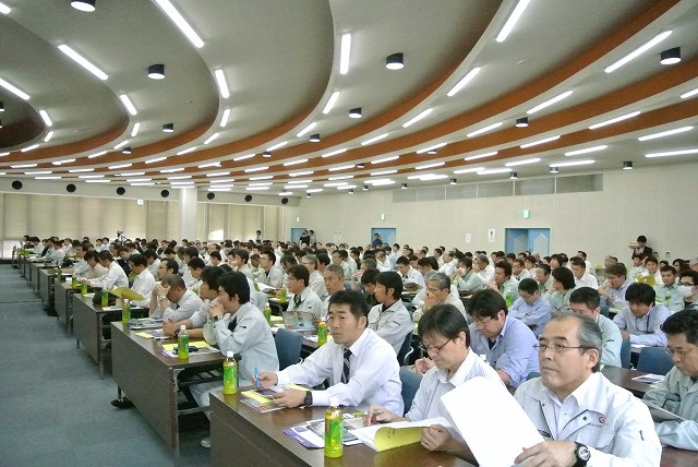 満員の大会議室 | 2014/05 鹿児島フォーラム | 一般社団法人コンクリートメンテナンス協会