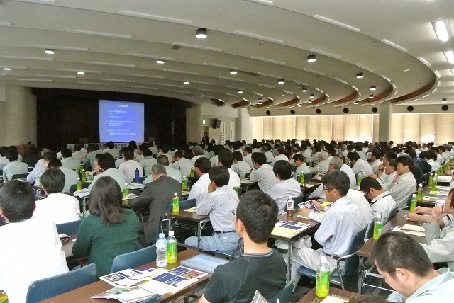 大会議室後方から | 2014/05 鹿児島フォーラム | 一般社団法人コンクリートメンテナンス協会