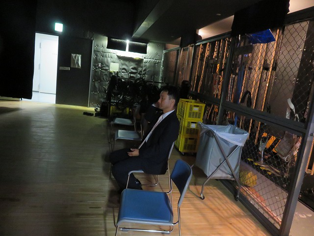 伝番を控えて 瞑想中 | 2015/06 大阪フォーラム | 一般社団法人コンクリートメンテナンス協会